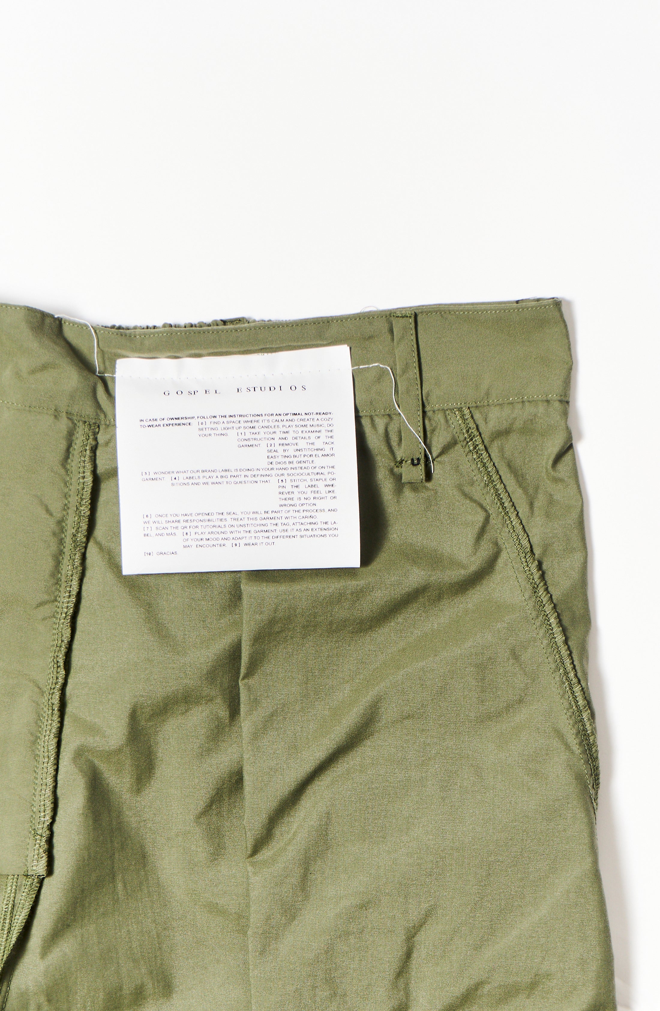 GOSPEL ESTUDIOS: BELEÑO PANTANO SHORTS (Fig. 1)