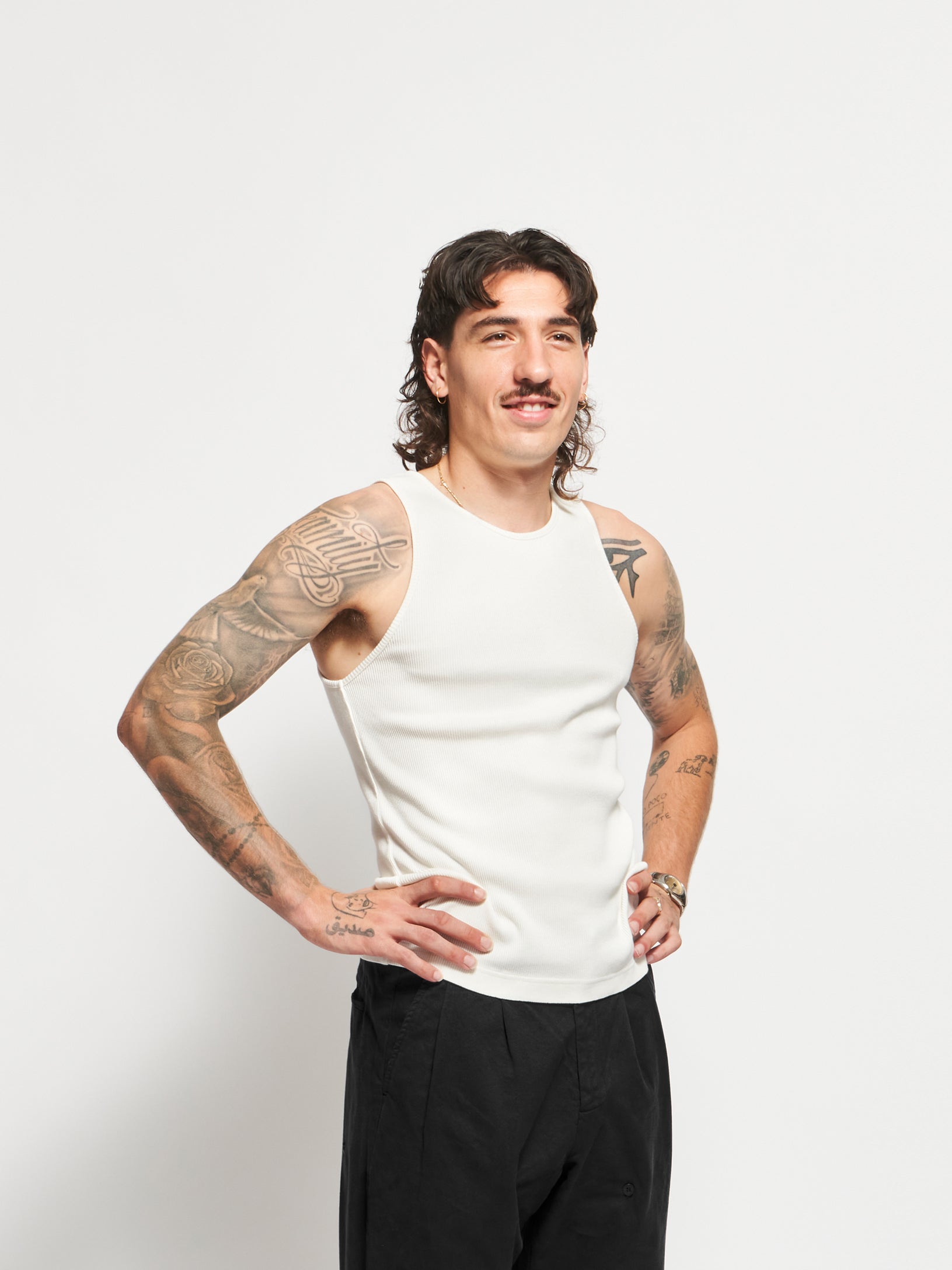 GOSPEL ESTUDIOS: TARANTO AJO TANK TOP (Fig. 1)