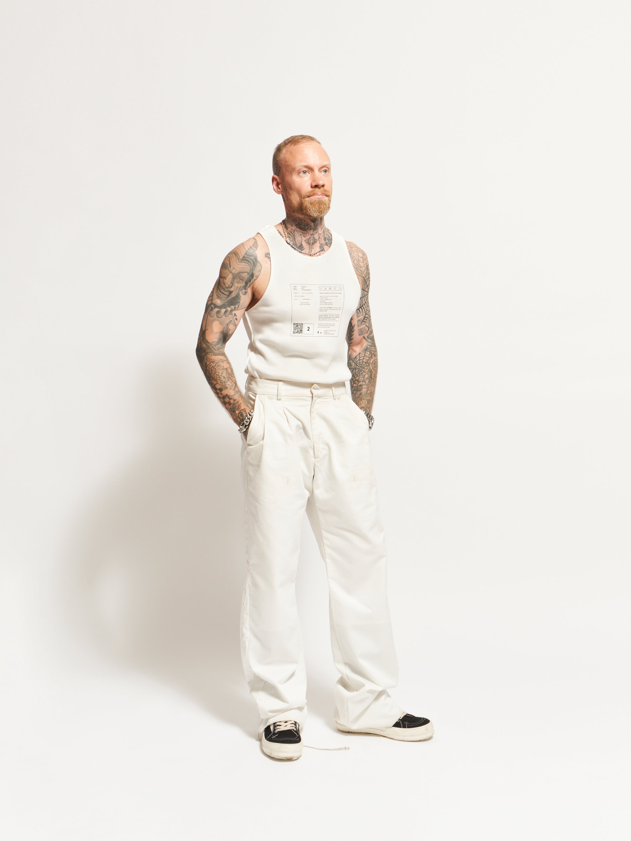 GOSPEL ESTUDIOS: TARANTO AJO TANK TOP (Fig. 1)