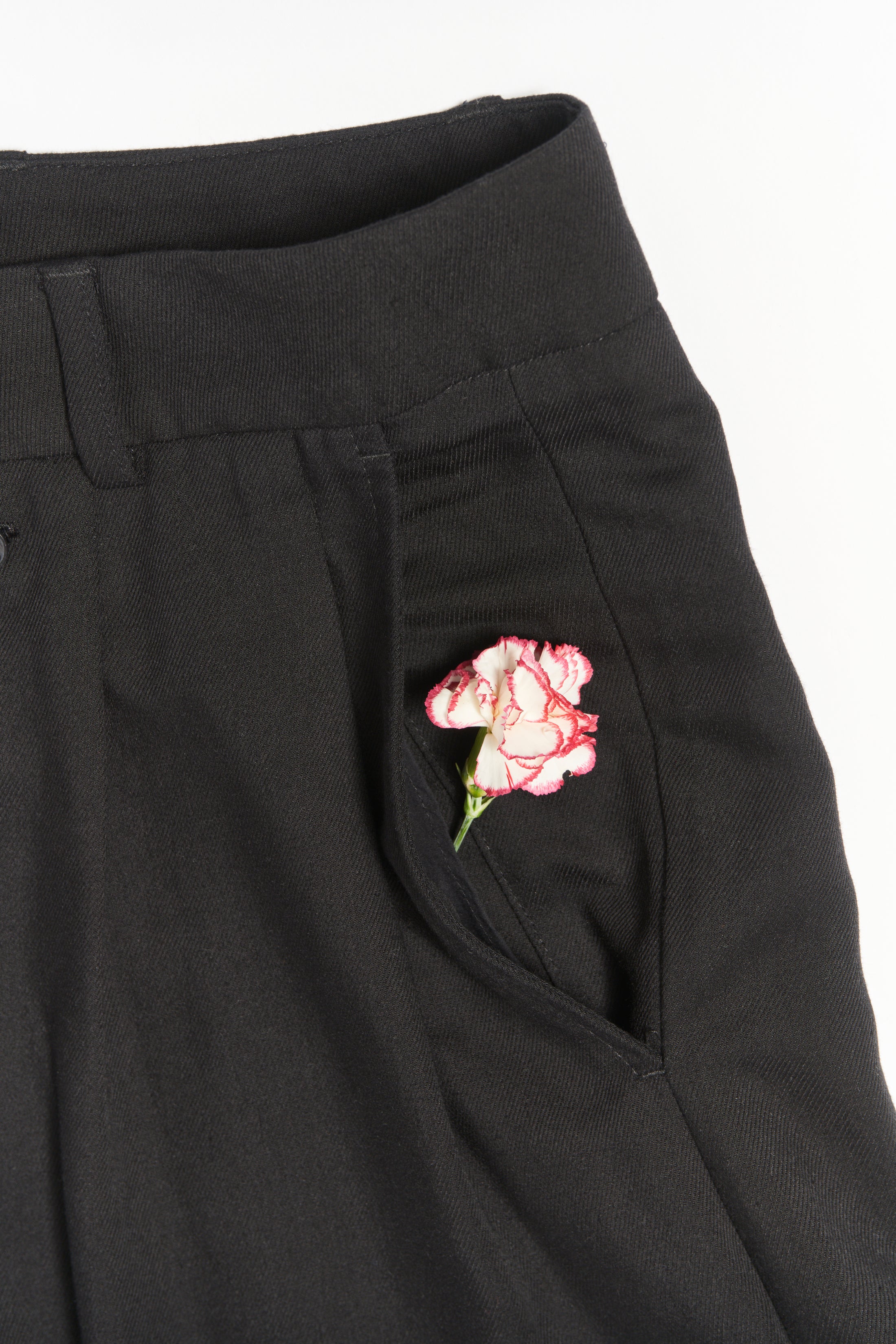 GOSPEL ESTUDIOS: BERLANGA AJO NADABIEN AIRBRUSHED (Fig. 1)