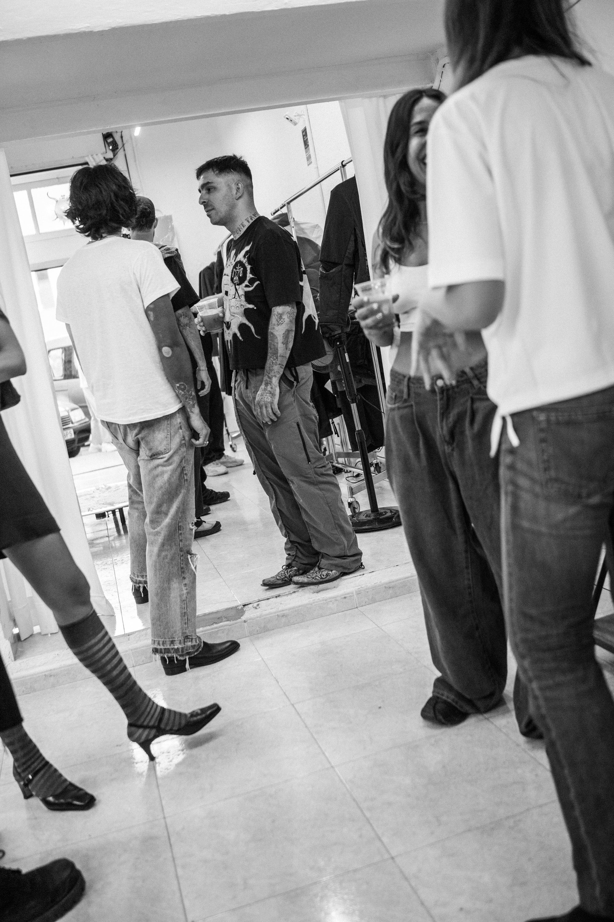 GOSPEL ESTUDIOS: Gospel Estudios x Nadabien Pop Up (Fig. 1)