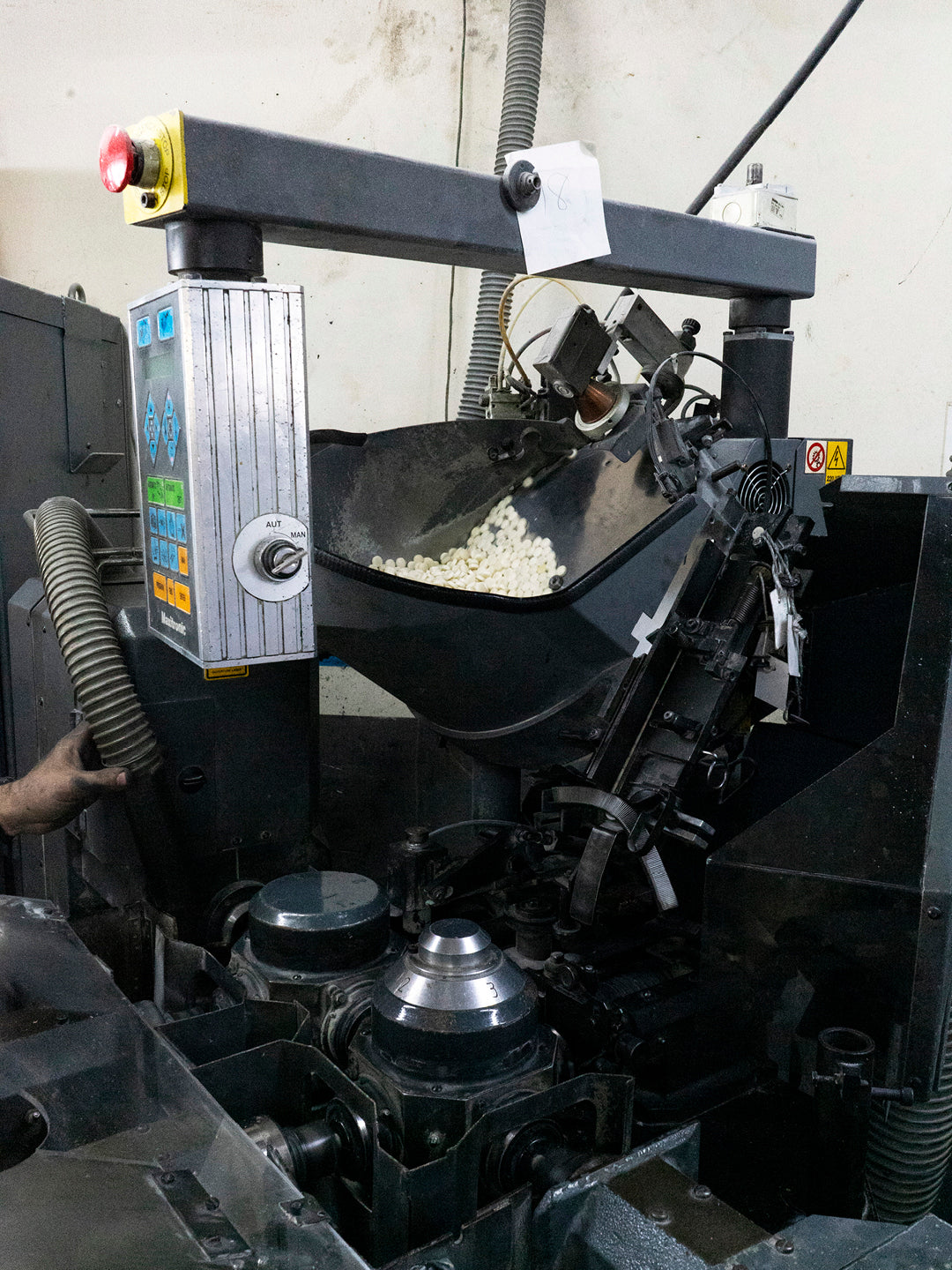 GOSPEL ESTUDIOS: Module carousel (Fig. 1)