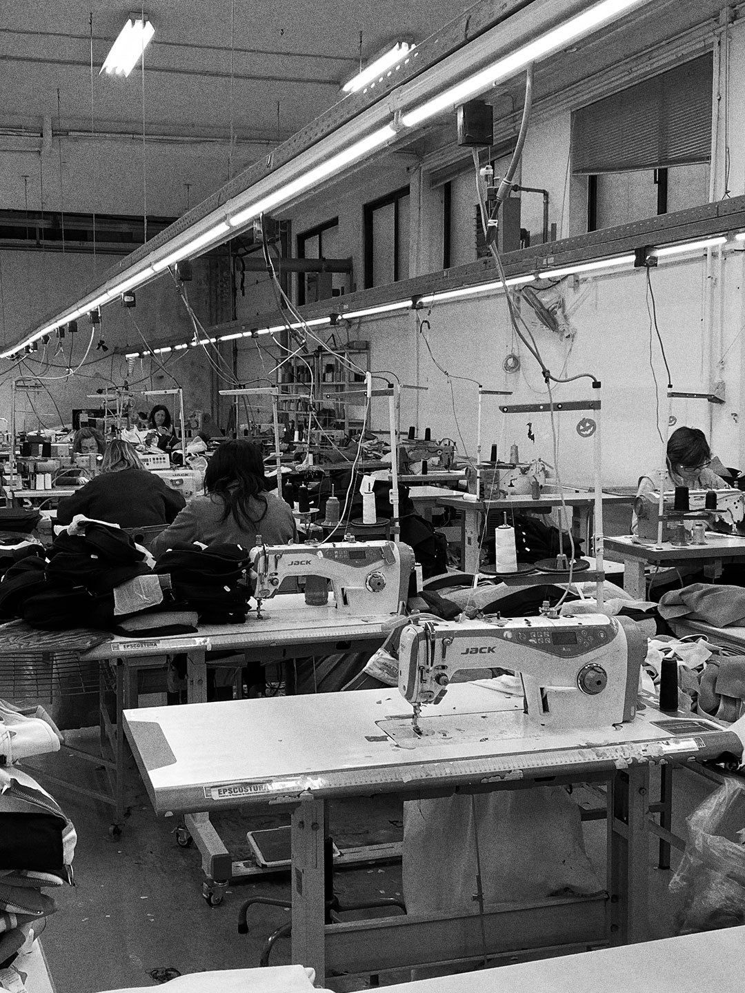 GOSPEL ESTUDIOS: (Thumbnail)