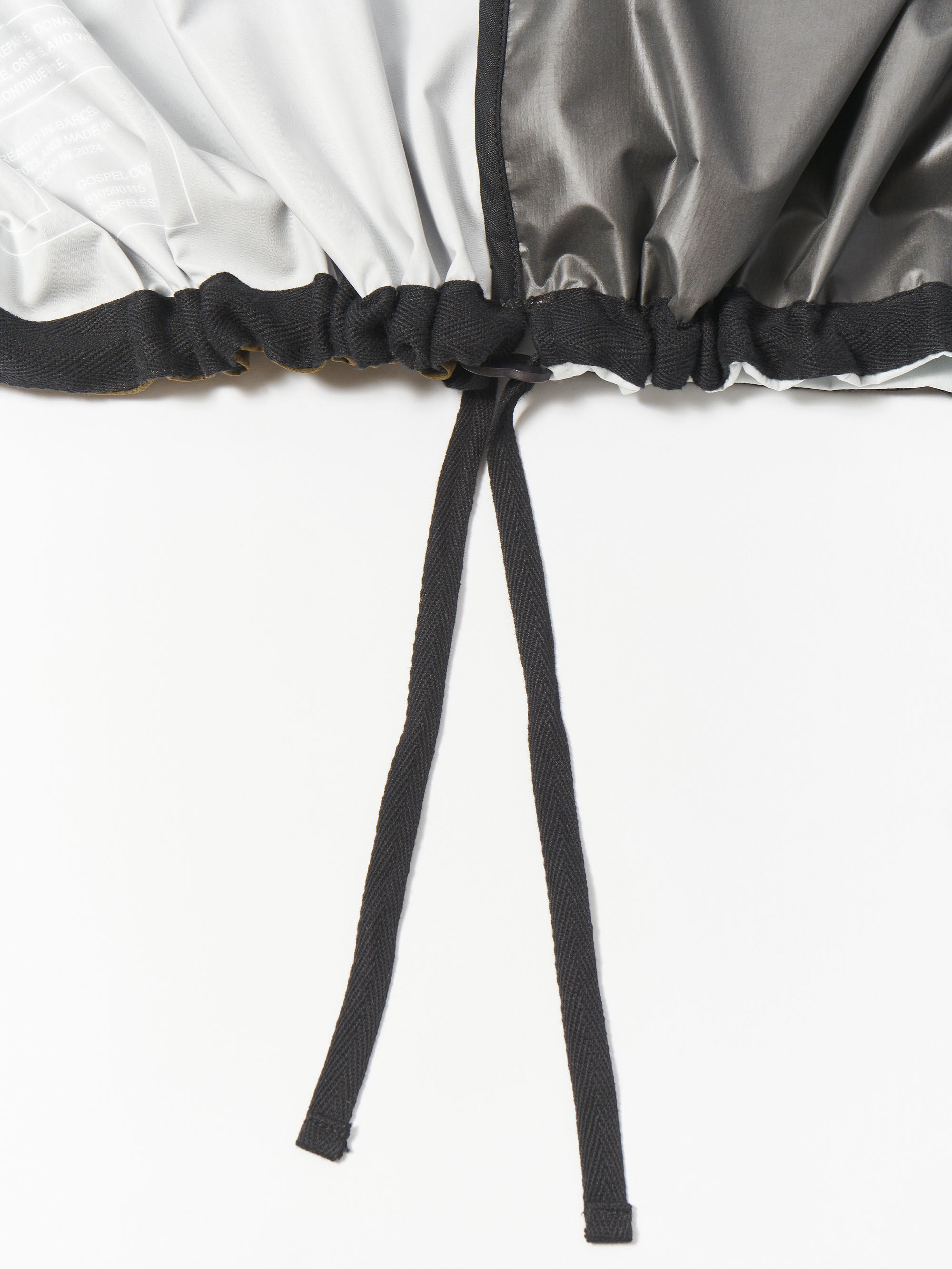 GOSPEL ESTUDIOS: JALOQUE ARLEQUÍN WINDBREAKER (Fig. 1)