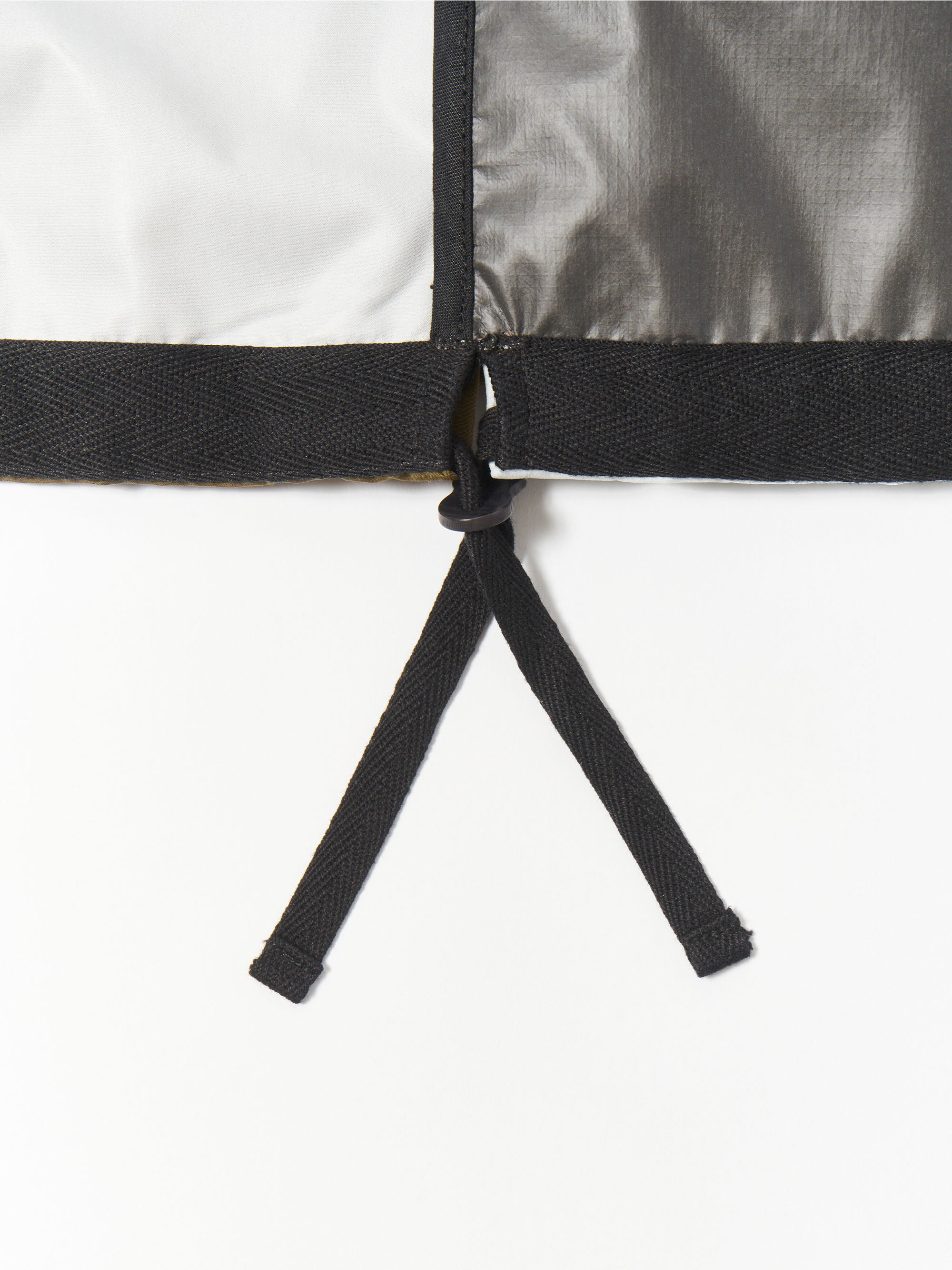 GOSPEL ESTUDIOS: JALOQUE ARLEQUÍN WINDBREAKER (Fig. 2)