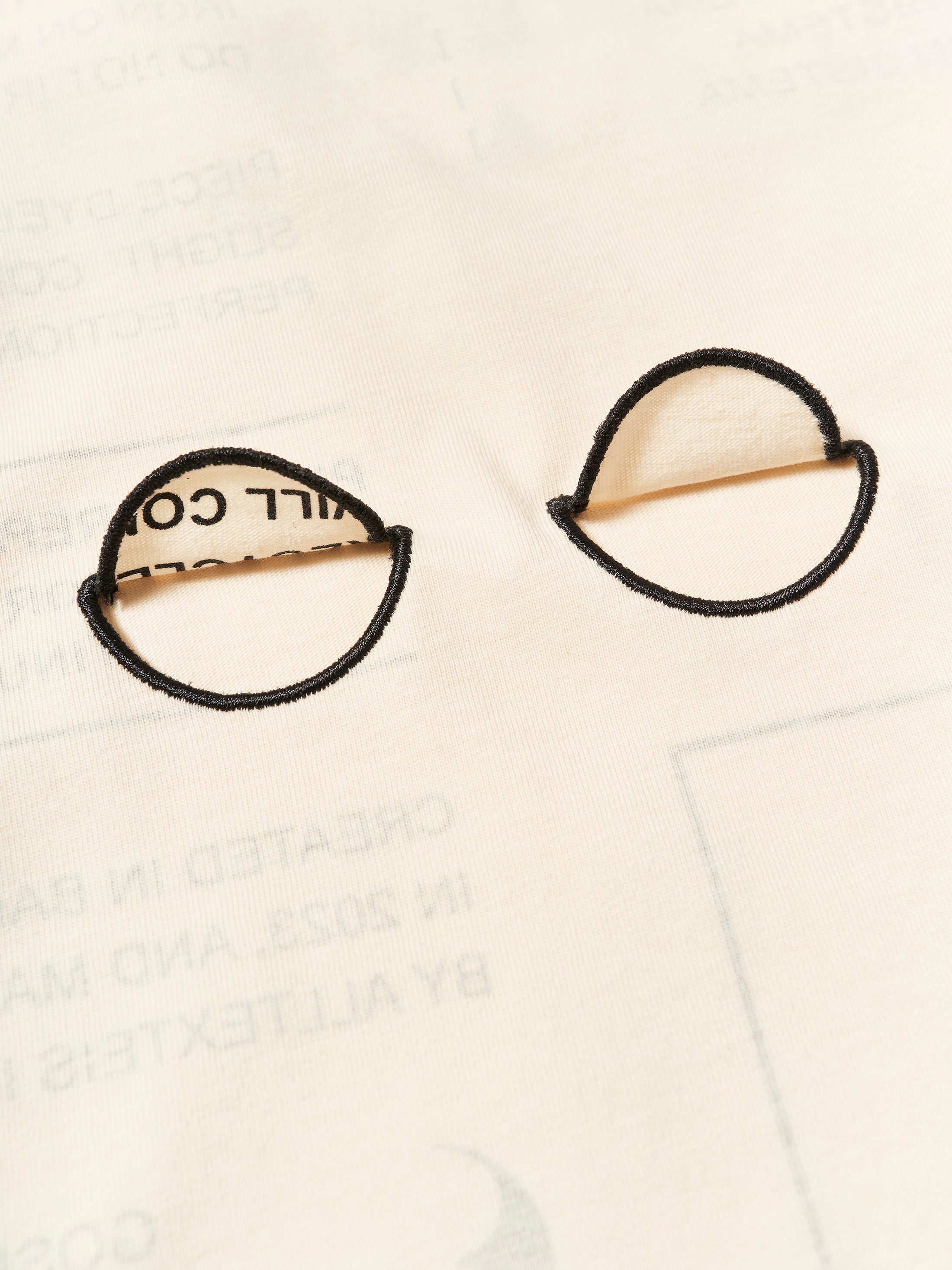 GOSPEL ESTUDIOS: TARASCA CERA PERSONA TOP (Fig. 1)