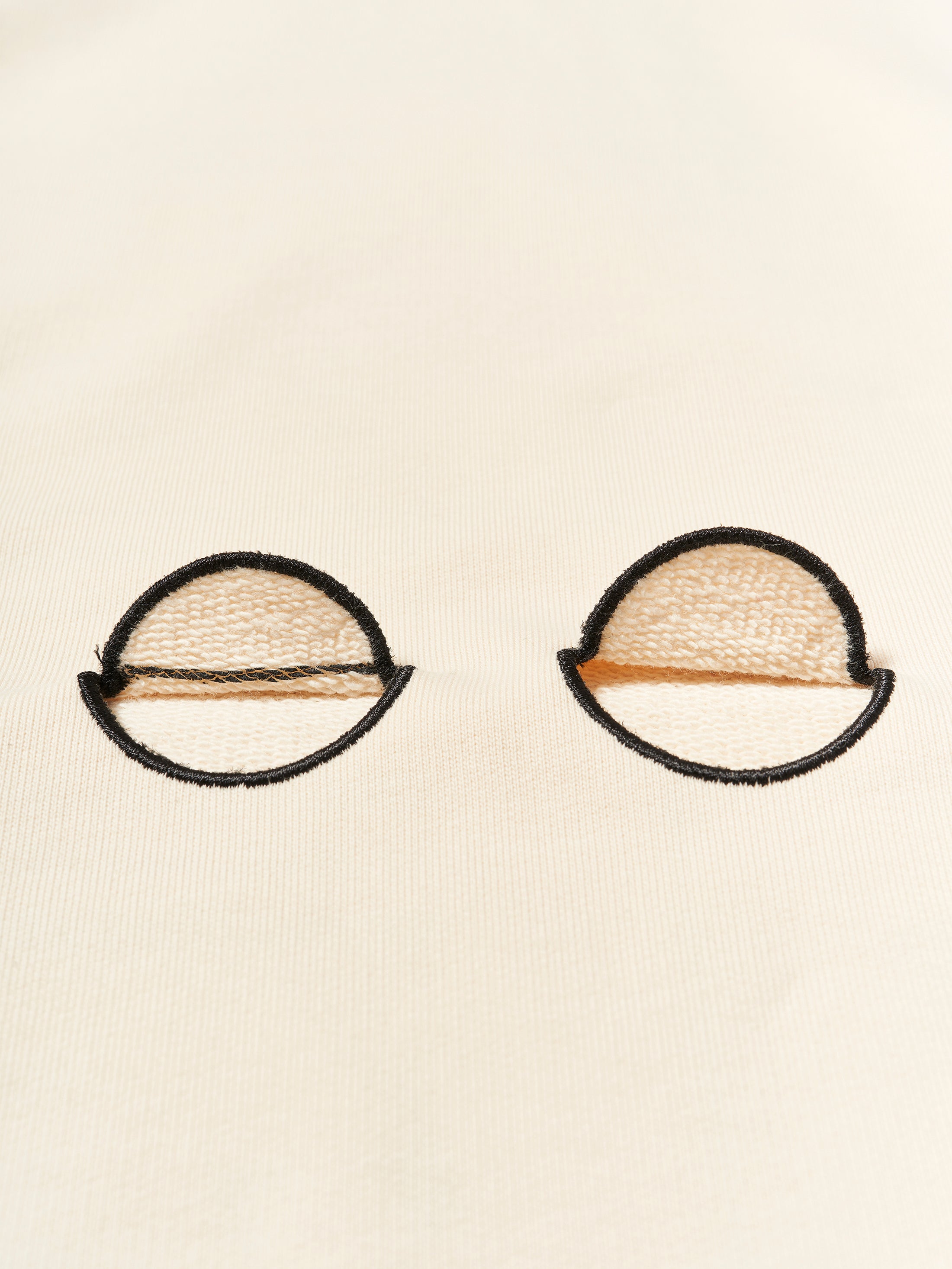 GOSPEL ESTUDIOS: TAUMATURGO CERA PERSONA HOODIE (Fig. 2)