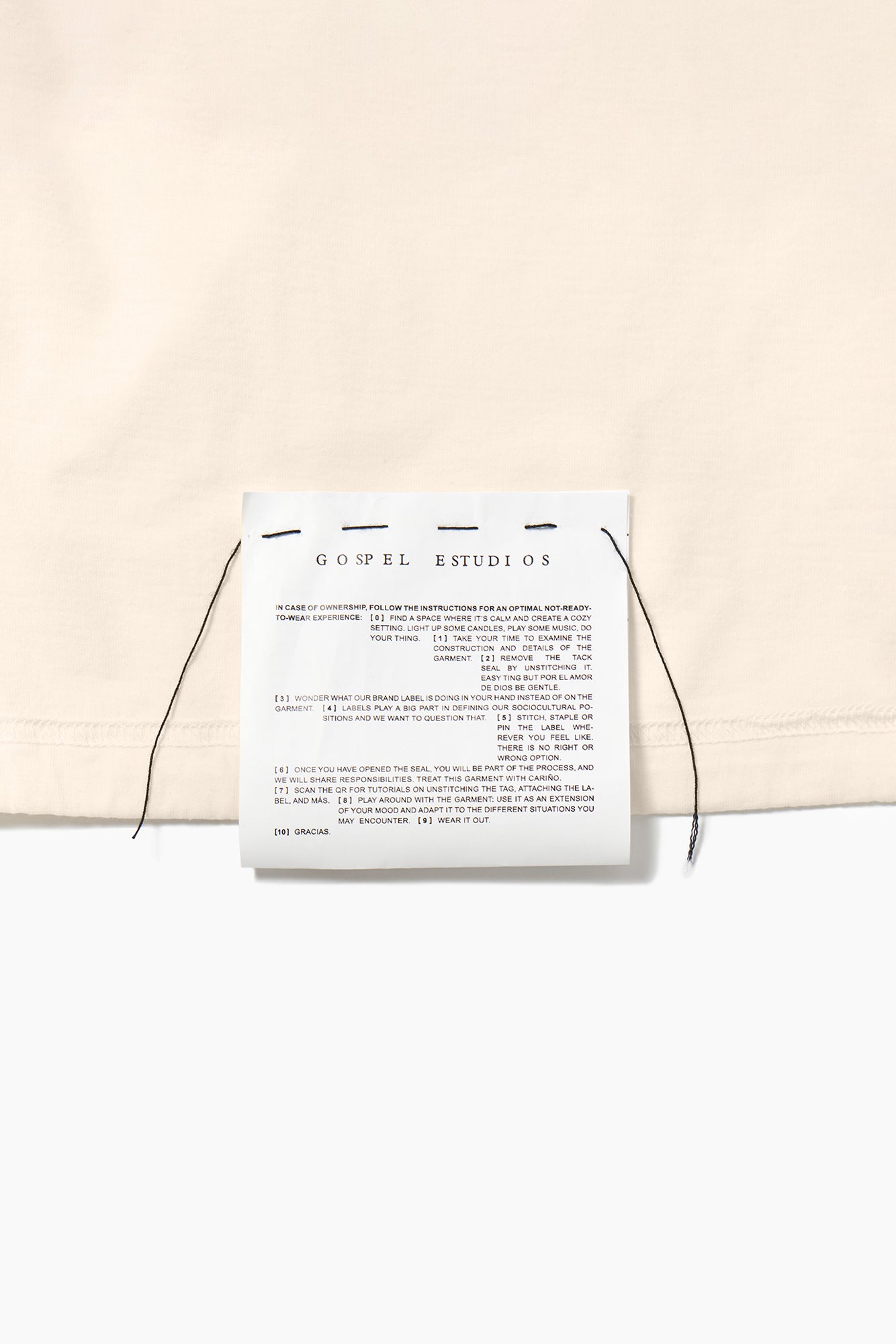 GOSPEL ESTUDIOS: TINAJA CERA PERSONA T-SHIRT (Fig. 1)