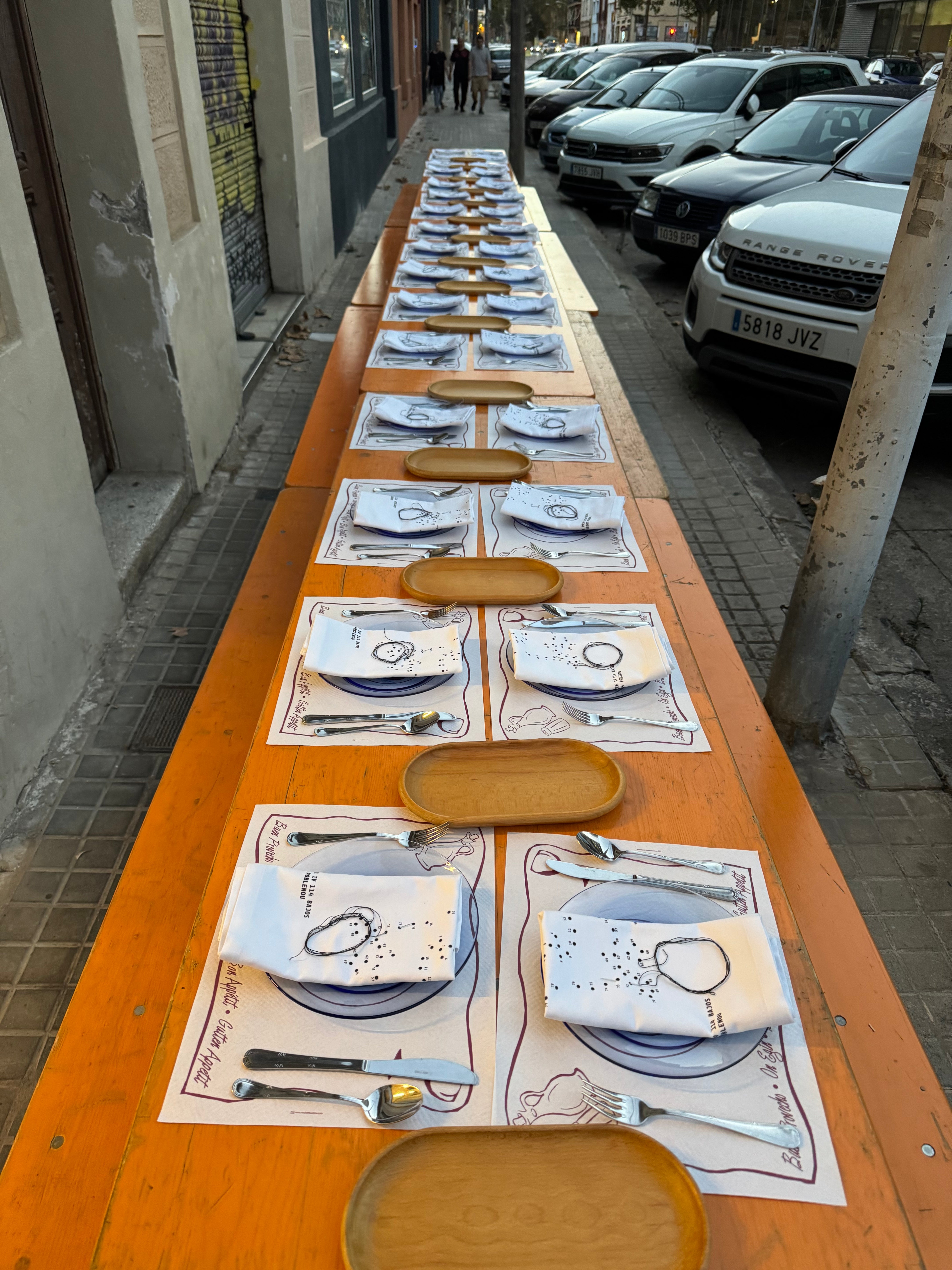 GOSPEL ESTUDIOS: Sopar Popular at Can Gospel: Festes de Poblenou (Fig. 2)