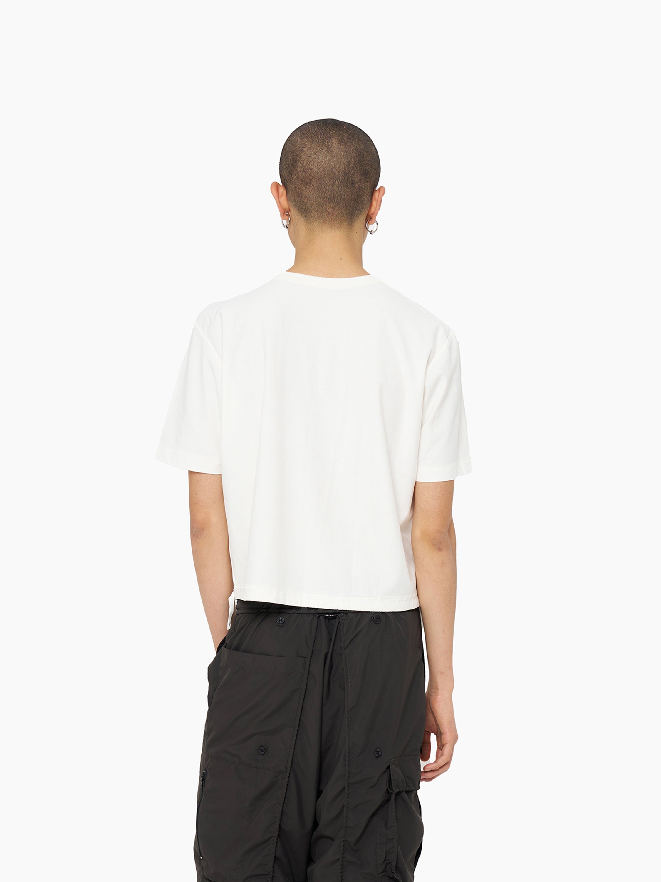 GOSPEL ESTUDIOS: TINAJA AJO T-SHIRT (Fig. 1)