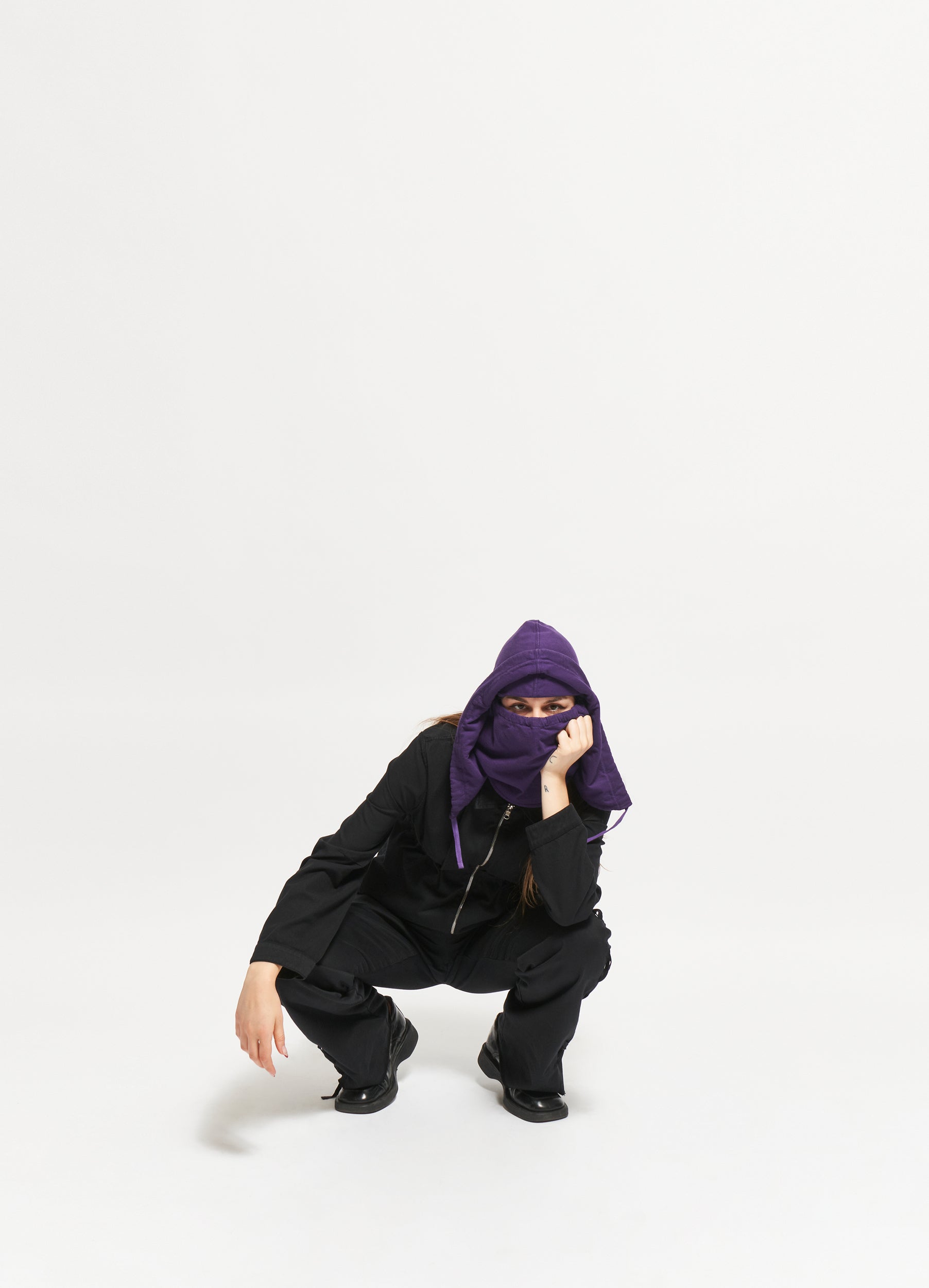 GOSPEL ESTUDIOS: ARCANA ORQUÍDEA HOODMASK (Fig. 2)