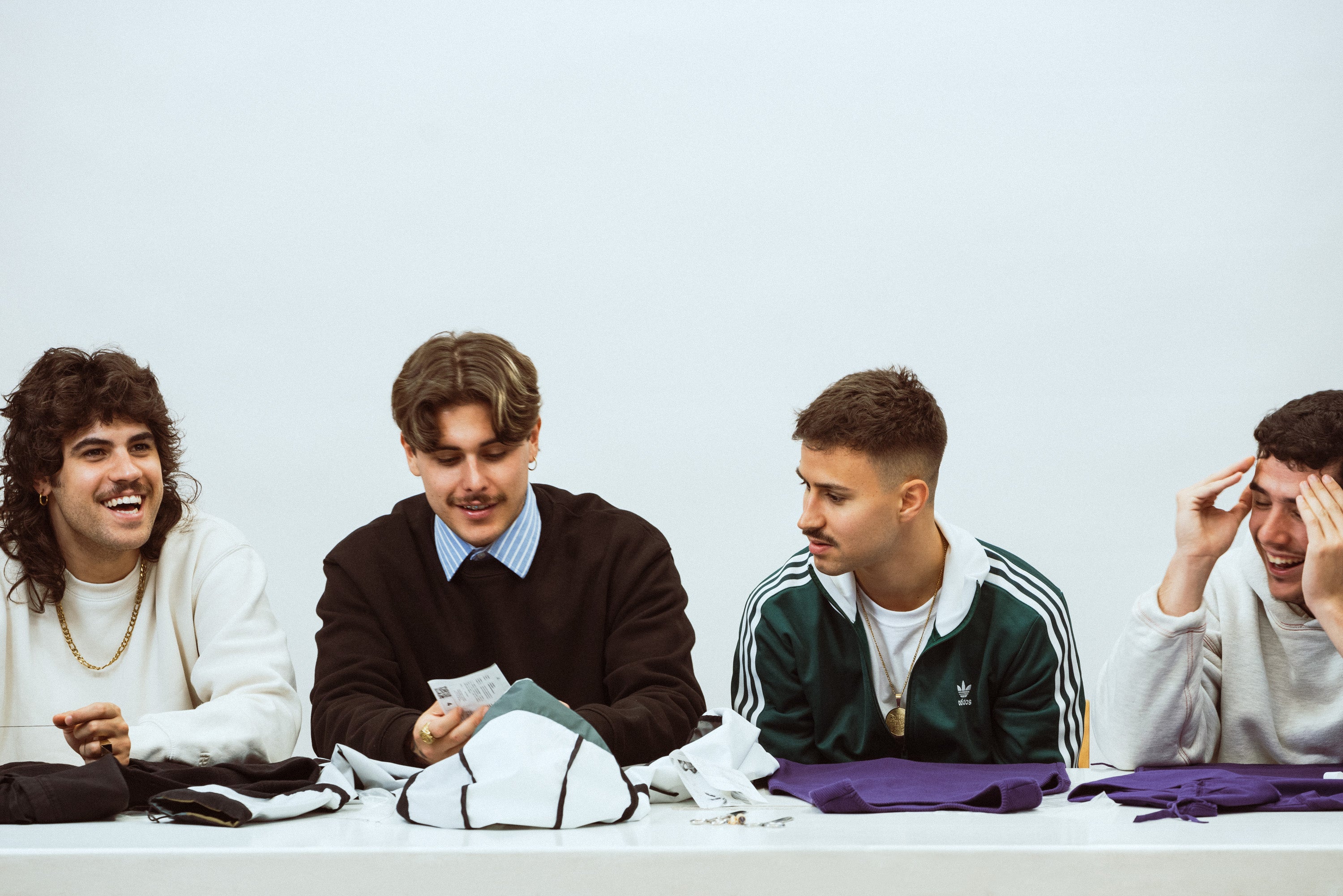 GOSPEL ESTUDIOS: INICIADOS: LA PLAZUELA (Fig. 1)