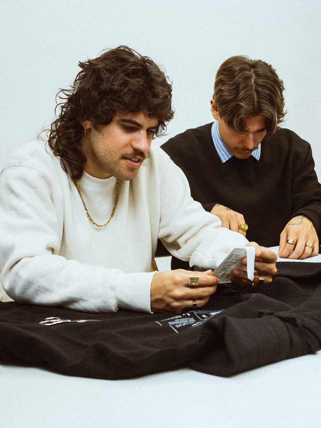 GOSPEL ESTUDIOS: INICIADOS: LA PLAZUELA (Fig. 1)