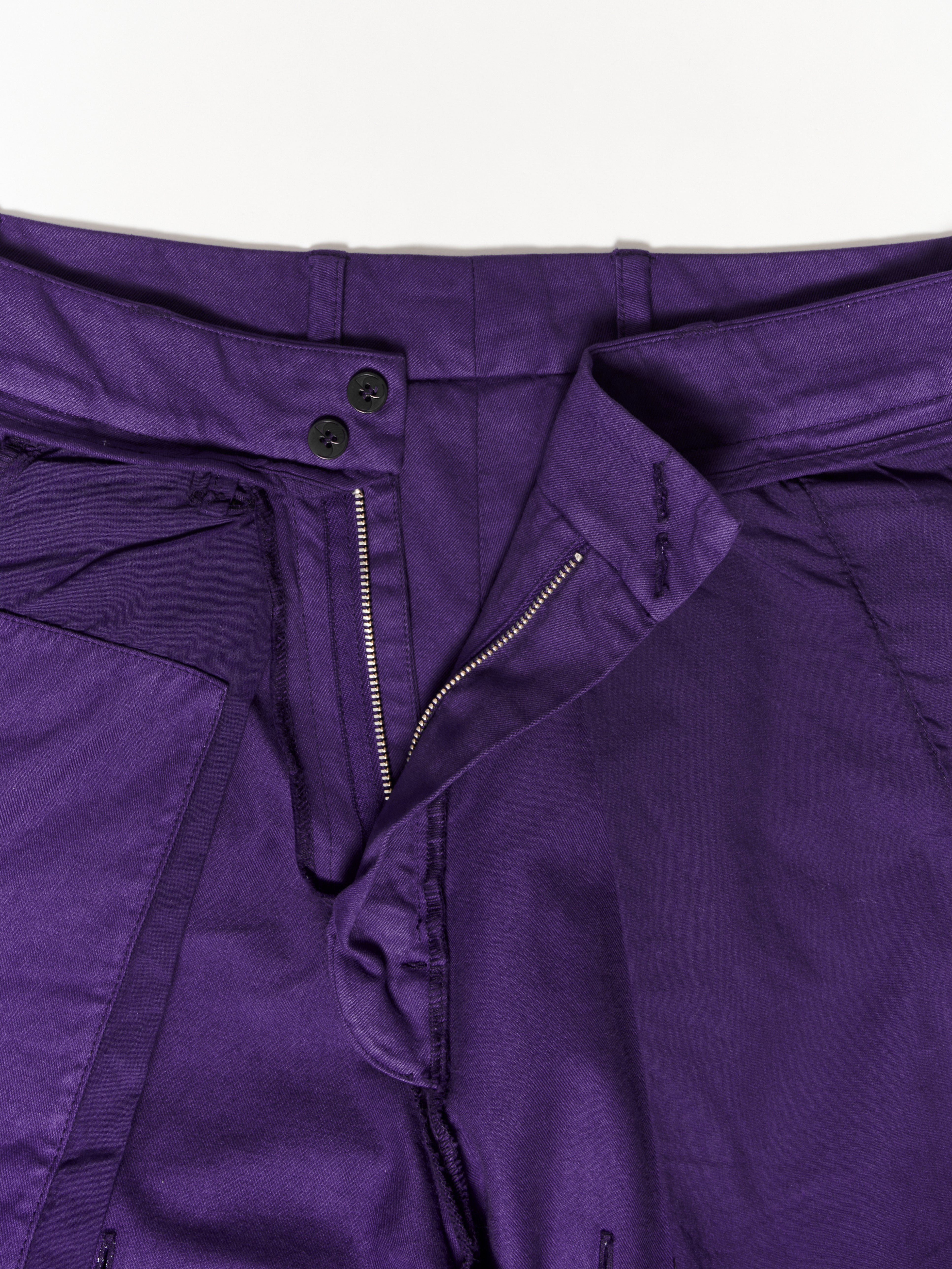 GOSPEL ESTUDIOS: BERLANGA ORQUÍDEA TROUSER (Fig. 1)